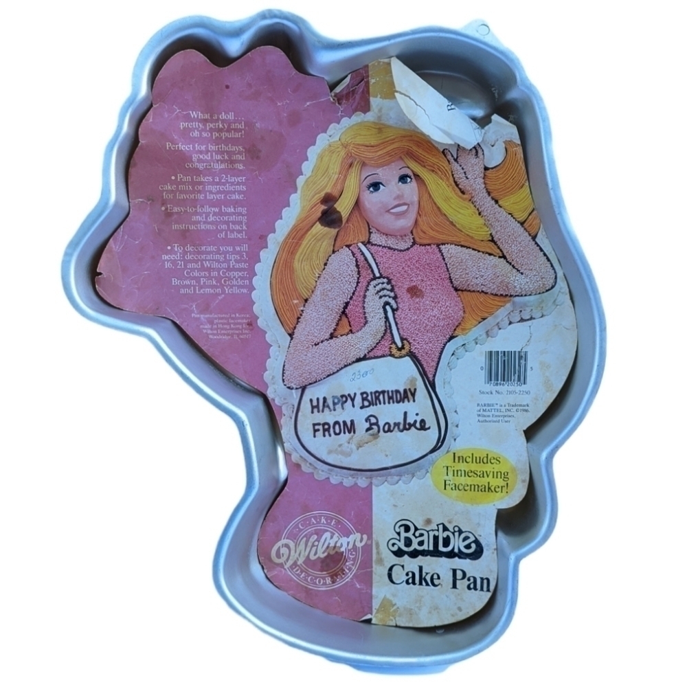 VINTAGE Wilton Barbie cake pan 2105-2250